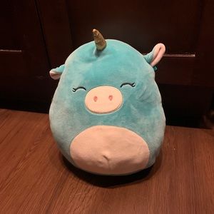 8” Ella the Unicorn Squishmallow